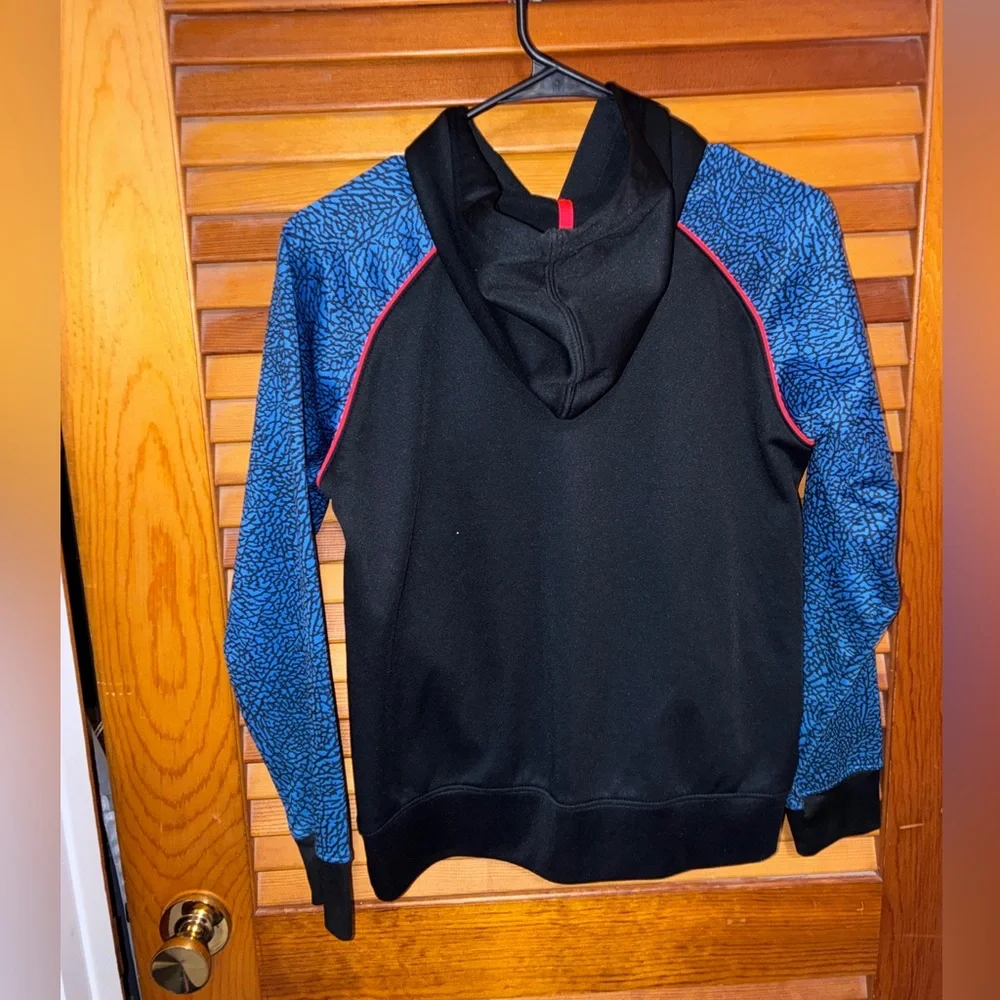 Jordan Boys Camo Elephant Print Therma-Fit Hoodie - kids size large